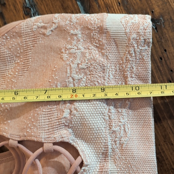 Gymshark Pink Camo Lace-Up Racerback Sports Bra Size S - Picture 8 of 8